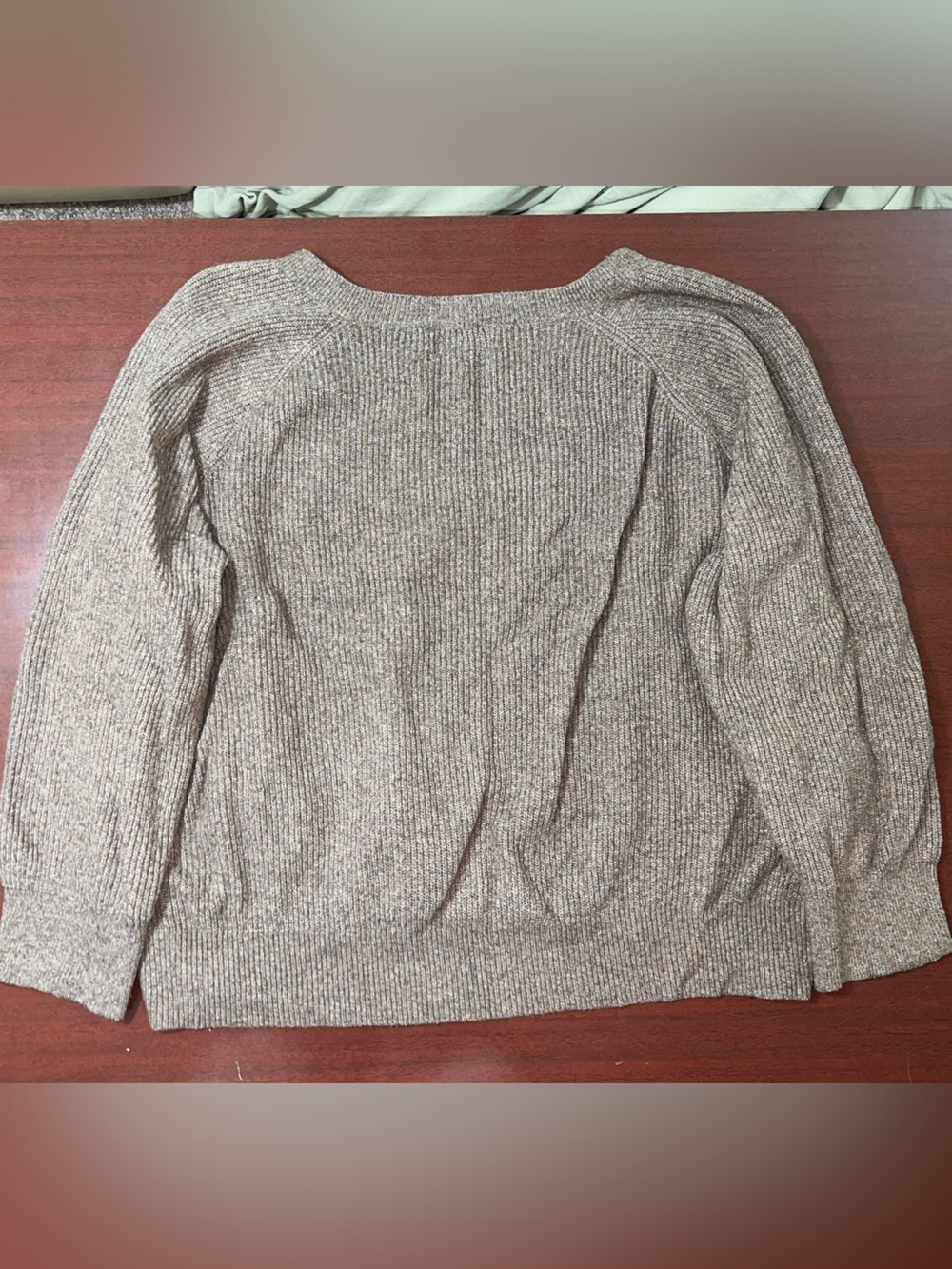 Old Navy Brown Ribbed V-Neck Sweater - Picture 4 of 4
